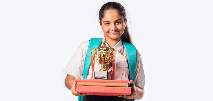 1,490 SC/ST Students Honoured with Dr Ambedkar National Merit Awards in New Delhi